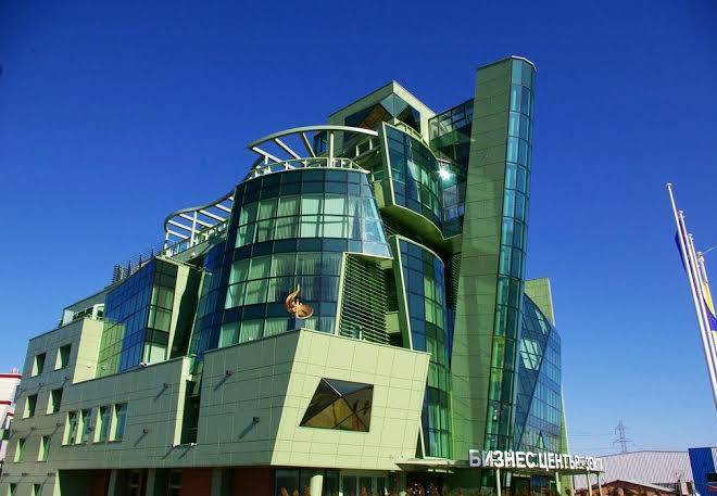Earth & people hotel & spa