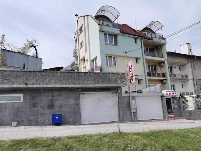 Hotel Denitsa Image