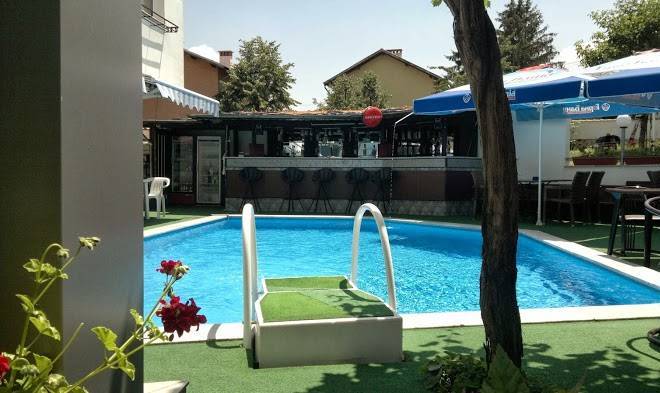 Hotel strawberry 88