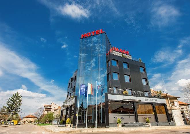 Hotel platinum image