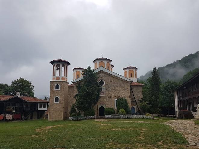 Vila vit in kurort ribaritsa
