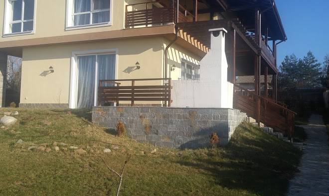 Vakarel residence