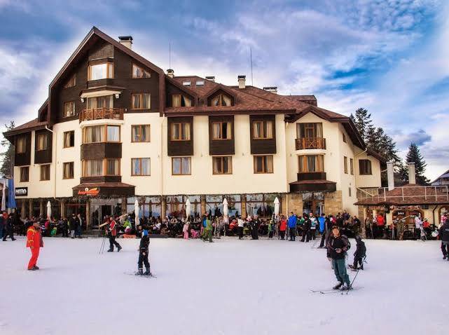 Ice angels hotel