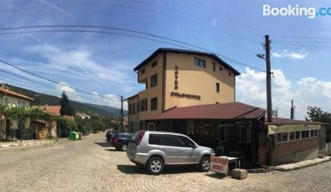 Hotel opalchenets