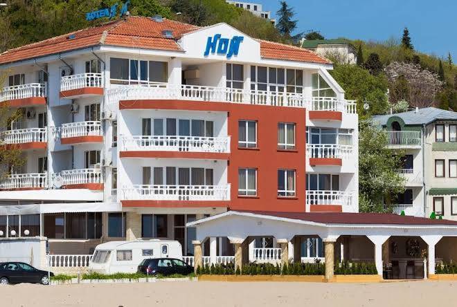 Hotel noy