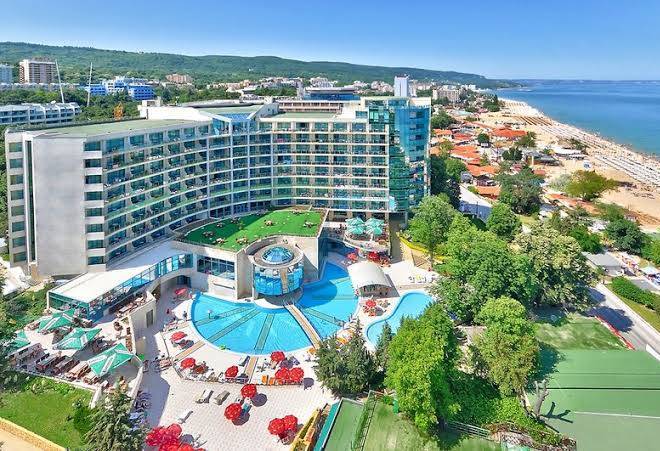 Marina grand beach hotel