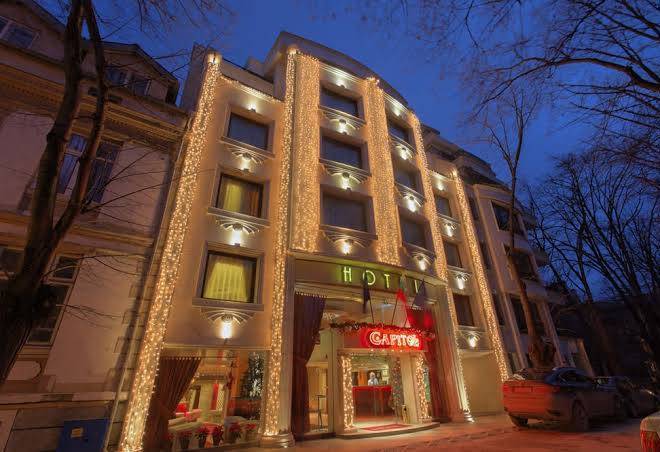 Hotel capitol