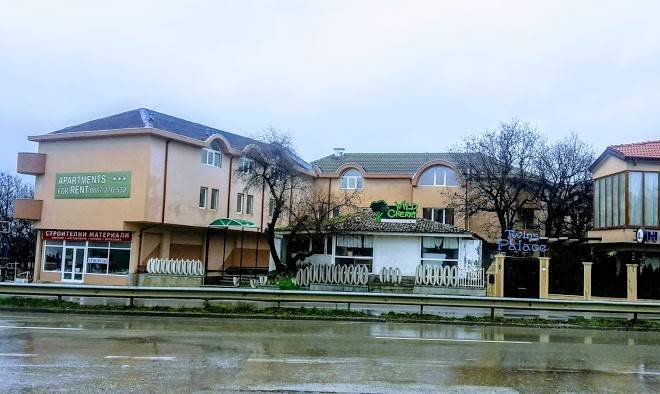 Twins Palace Hotel Image