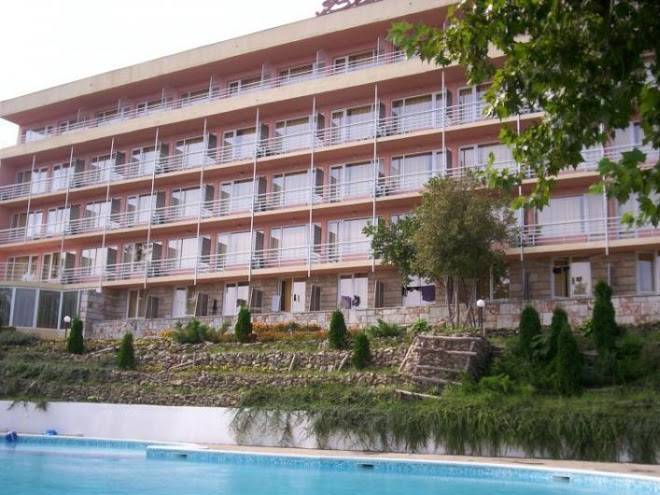 Vezhen hotel