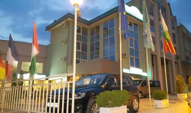 Arena Tarnovo Hotel Image