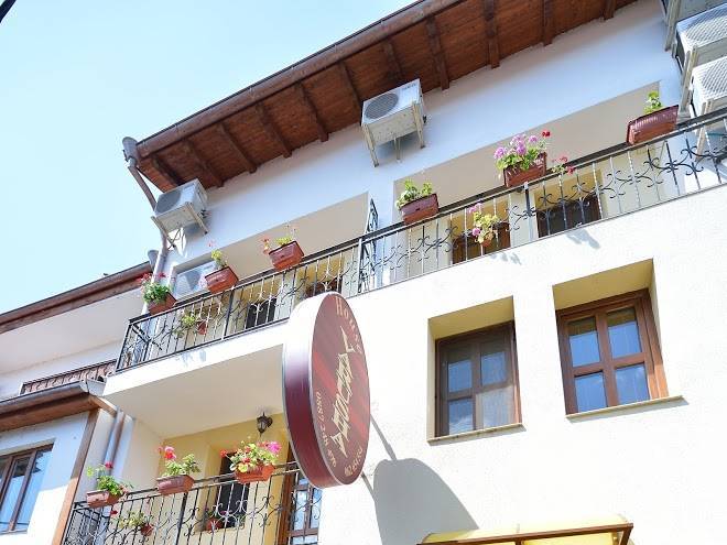 Hotel varusha