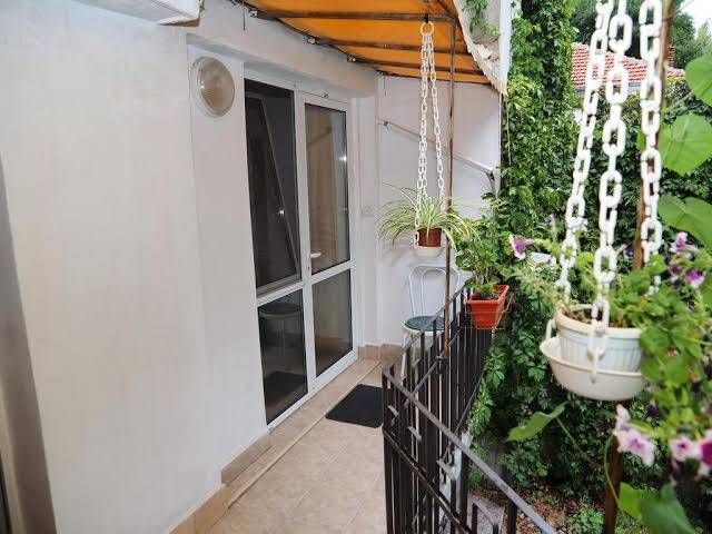 Family hotel tangra