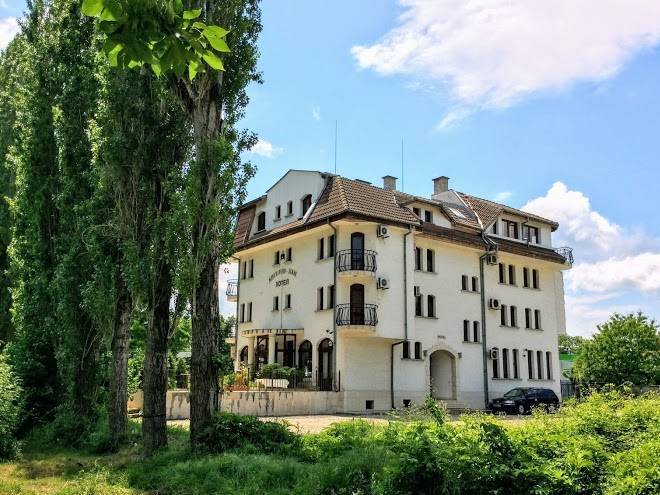 Family Hotel Angelov Han Image