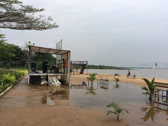 Nyabugete beach