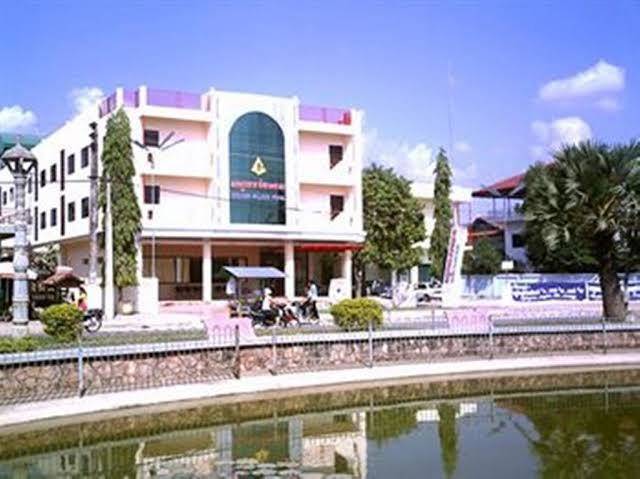 Golden palace hotel