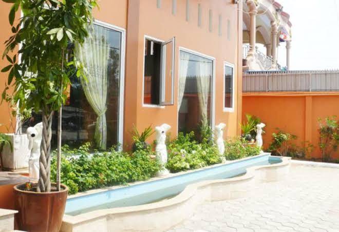 Vanne hotel