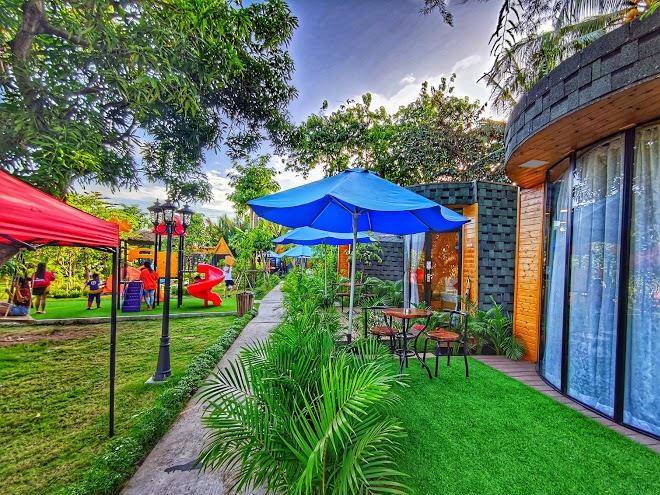Moly resort