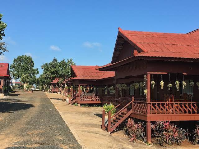 Rattanakvisal boutique