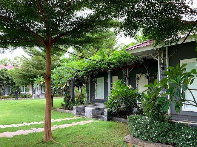 Ruby resort