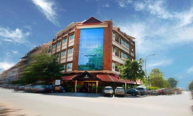 Almond hotel sothearos