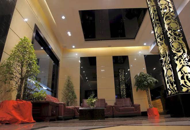 Champs elysees hotel
