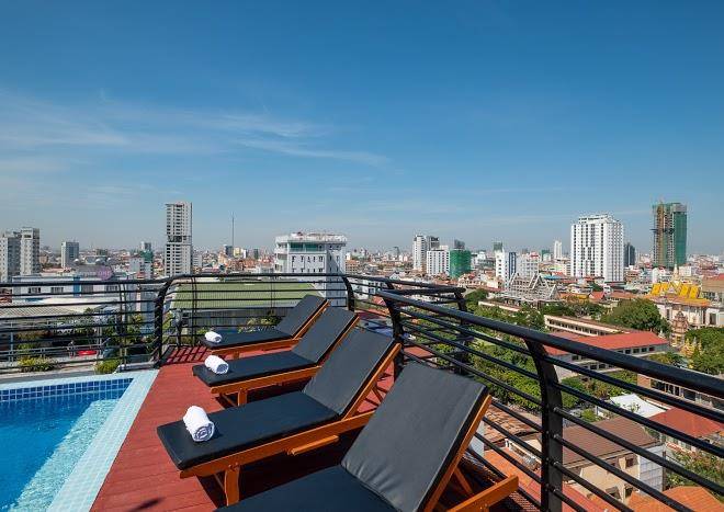 Colina sky hotel