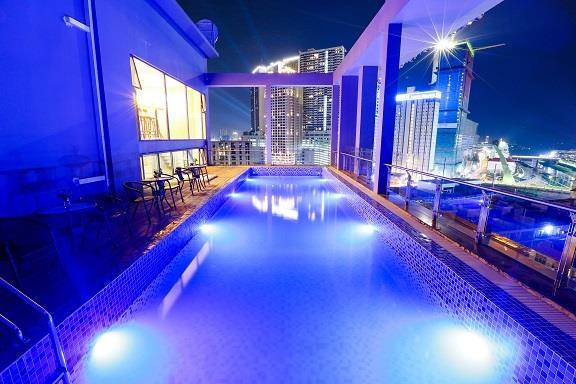 Diamond pearl hotel