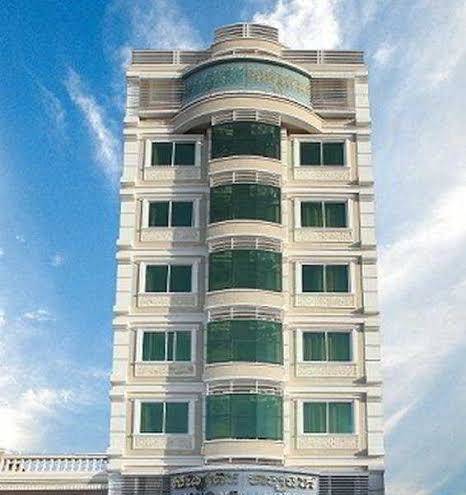 Hang neak hotel