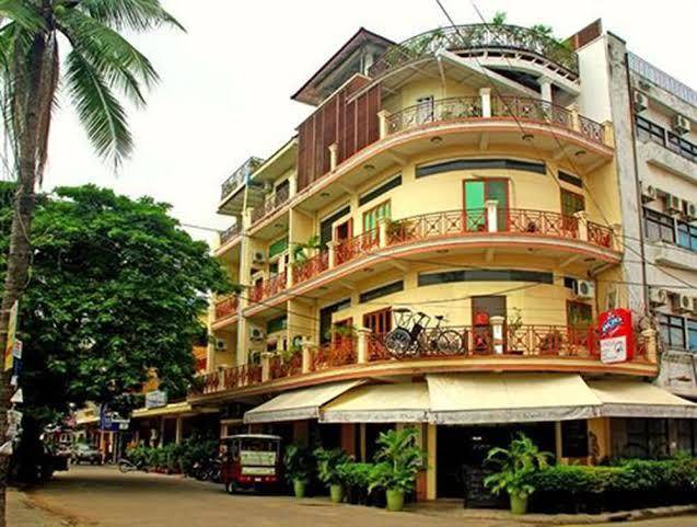 Cyclo hotel