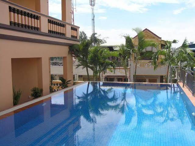 G eleven hotel