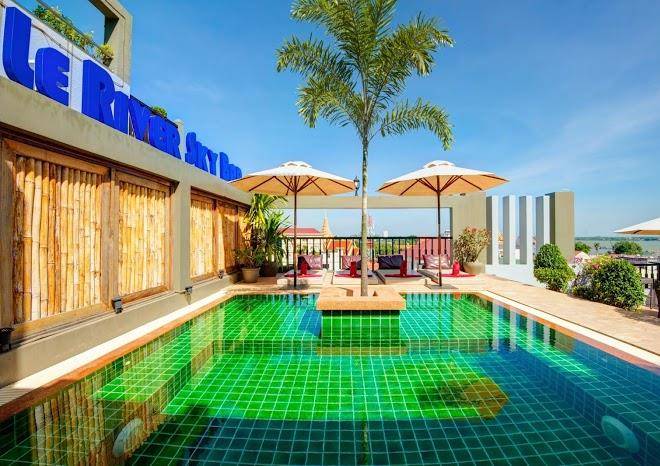 Queen grand boutique hotel and spa