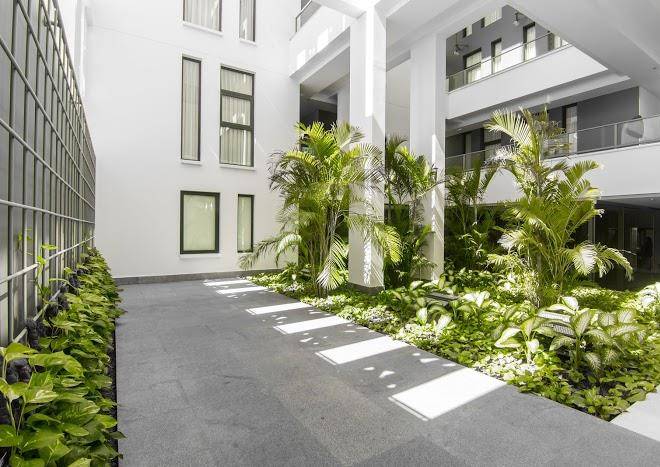 Sun & moon urban hotel