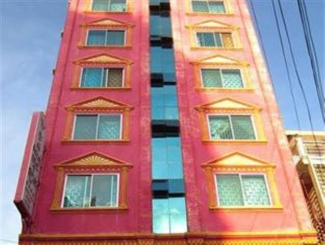Good luck hotel