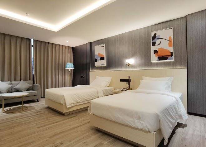 Joy hotel