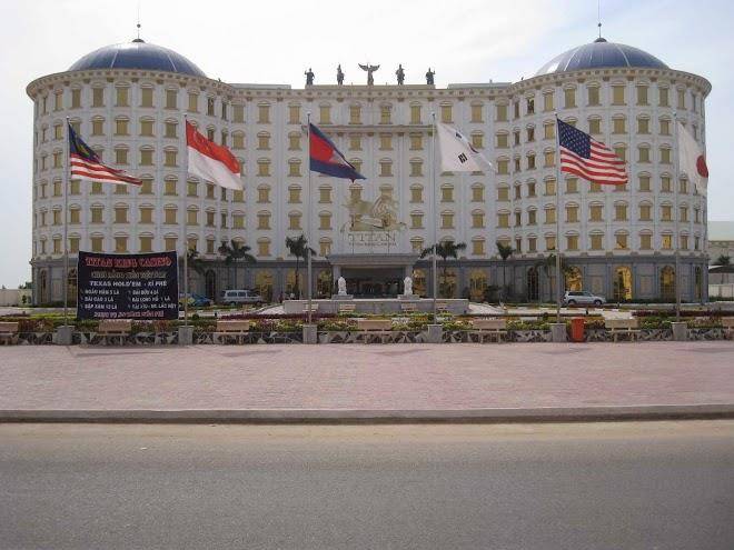 Titan king casino hotel & resort