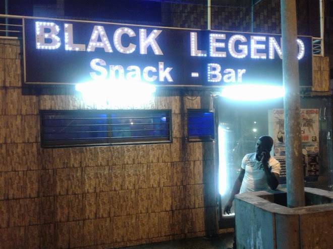 Black Legend Snack Bar