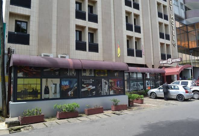 Planet hotel