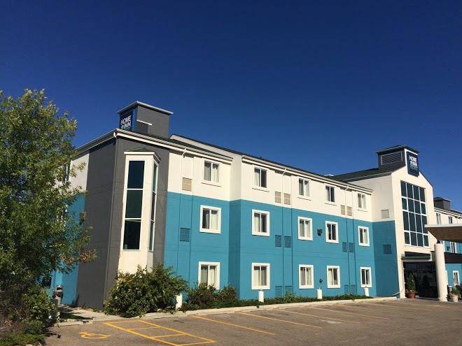 Home inn express medicine hat