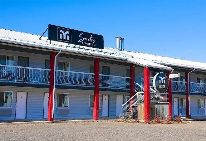 Medicine hat inn & suites