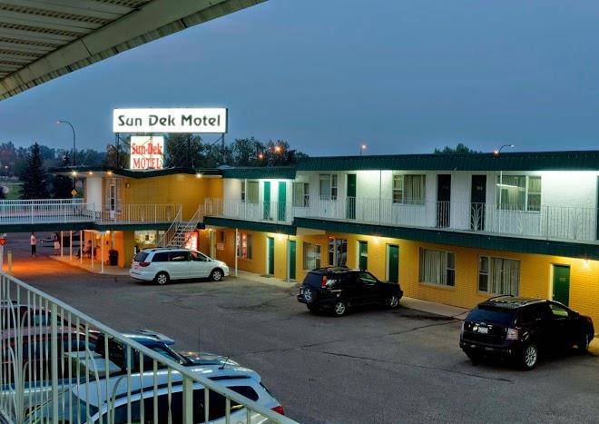 Sun dek motel