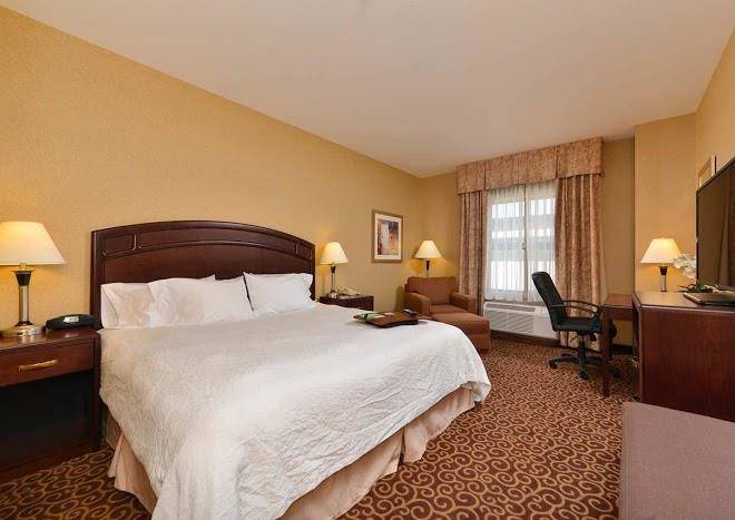 Hampton inn & suites by hilton edmonton international airport