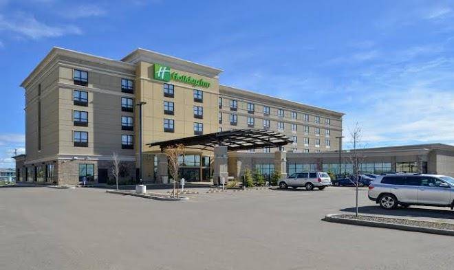 Holiday inn & suites edmonton arpt conference ctr