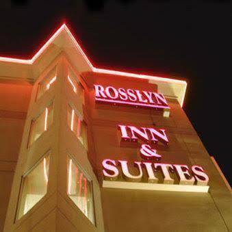 Rosslyn inn & suites
