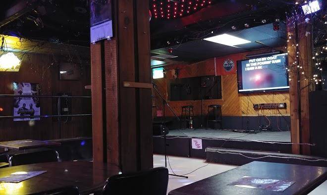 Stony Plain Hotel Image