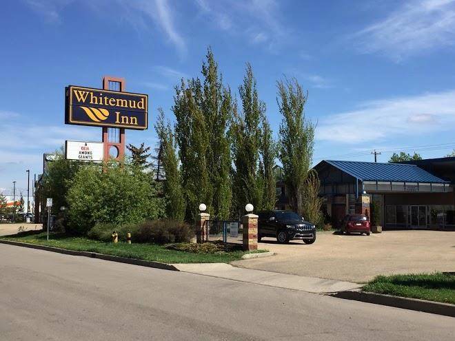 Whitemud inn edmonton south