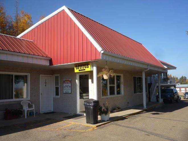 Athabasca hillside motel