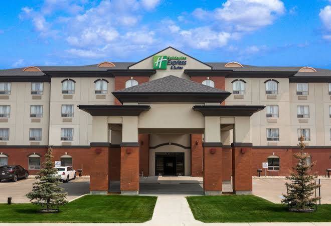 Holiday Inn Express & Suites Whitecourt Southeast Image