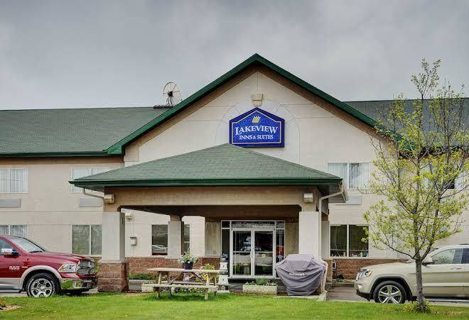 Lakeview inns & suites whitecourt