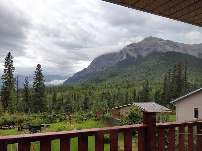Blue diamond mountain bed and breakfast