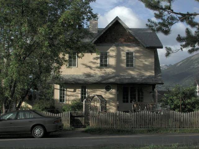 711 miette avenue